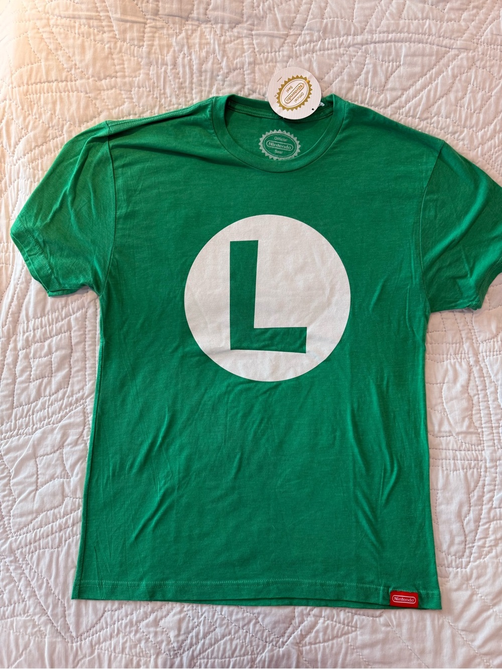 Nintendo Green Luigi 'L' Circle Graphic Tee